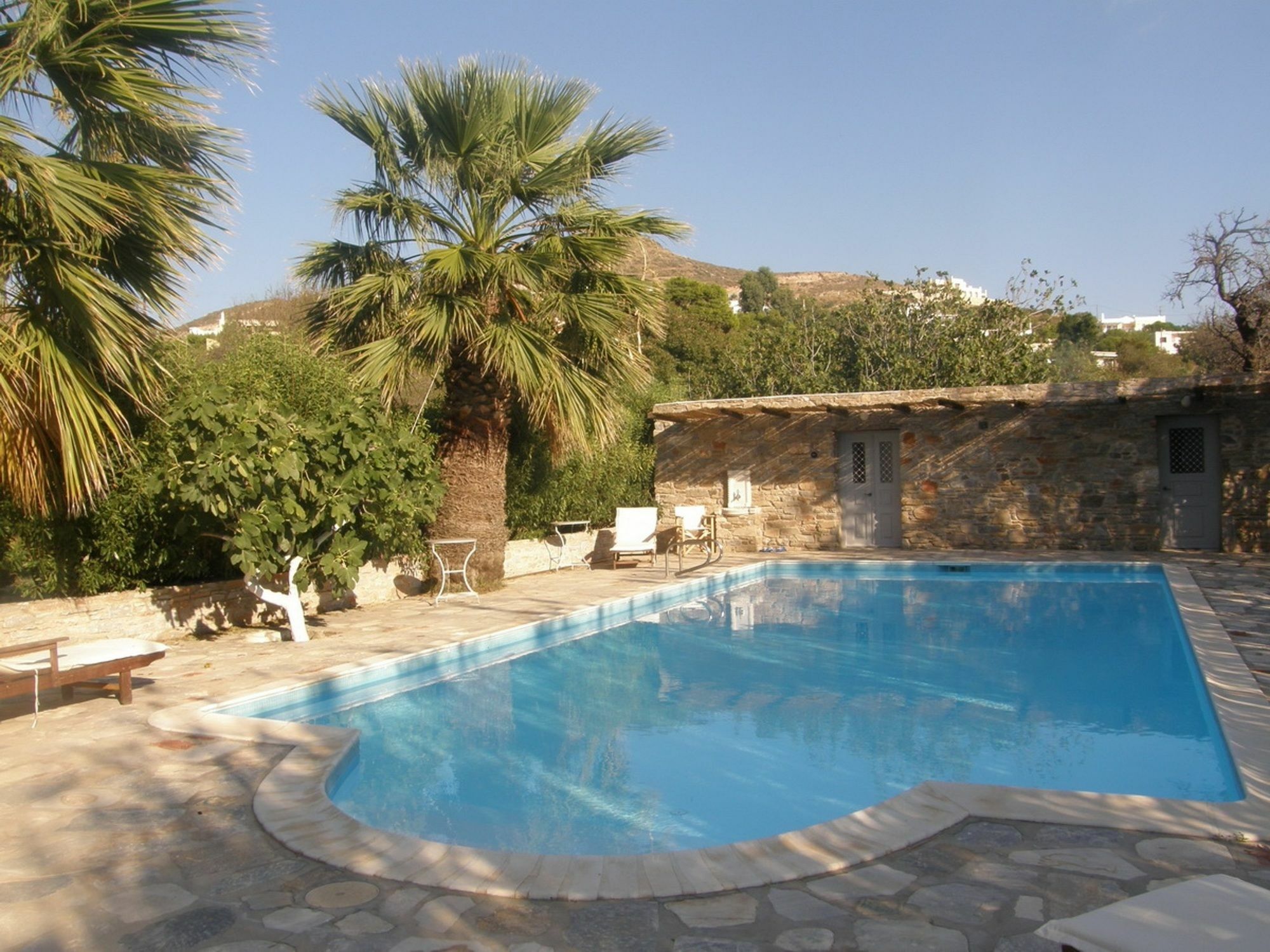 Aristocratic 19Th Century Neo Classical Mansion With Private Pool Finikas  Esterno foto